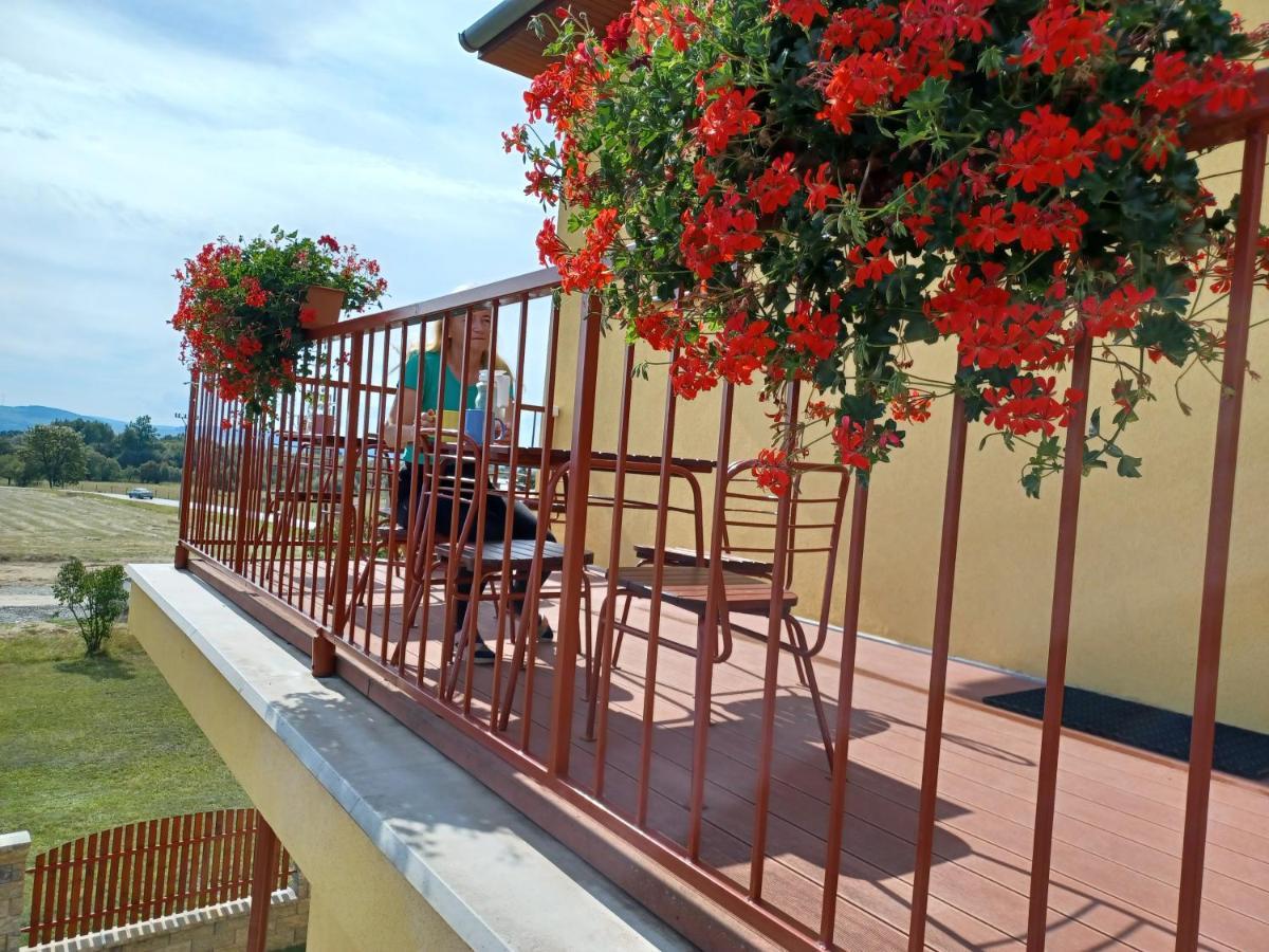 Hotel Privat U Eriky à Stará Lesná Extérieur photo