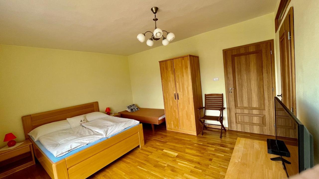 Hotel Privat U Eriky à Stará Lesná Extérieur photo